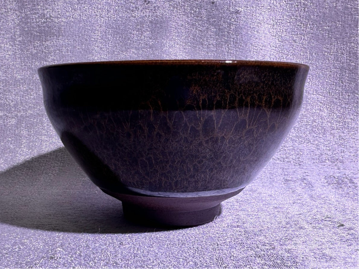 Bodhi tree pattern brown and red glaze tied mouth shape, YangFeiYan