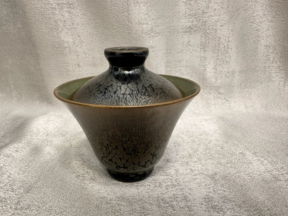 Double sided glaze, interior jade-like glaze exterior black glaze silver oil droplet 3-piece Gaiwan set