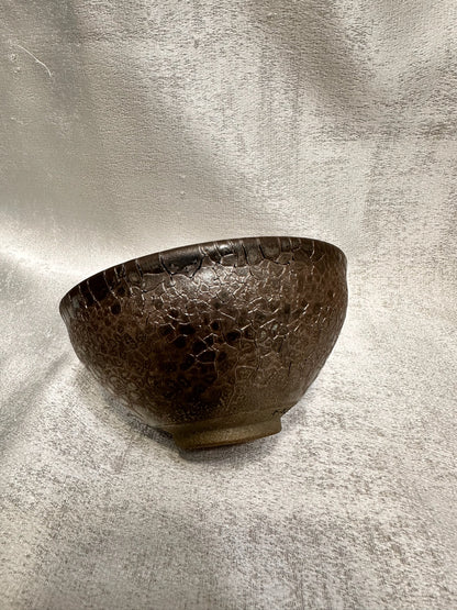 Dark brown crackled glaze armor (turtle shell) pattern tied mouth shape cup