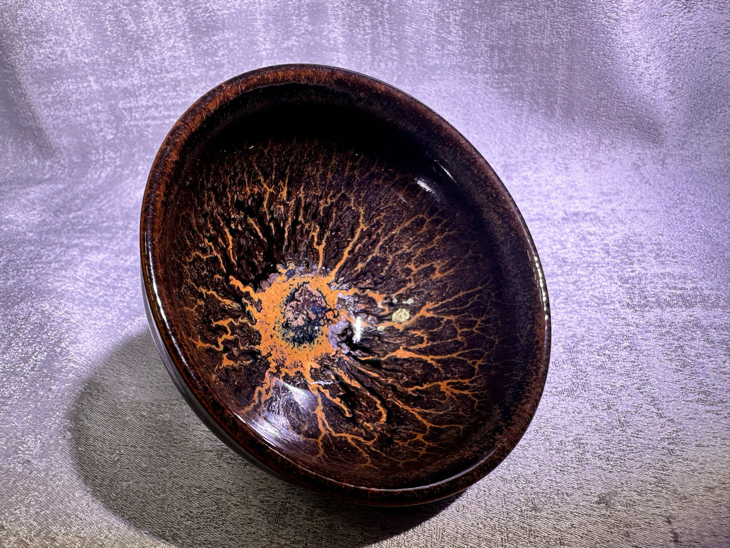 Bodhi tree pattern brown and red glaze tied mouth shape, YangFeiYan