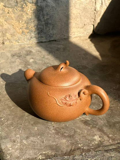 Spring Blossom Teapot（春色壺） — Original Ore Duan Ni Yixing Teapot, Handcrafted by Master Zhu Hongying