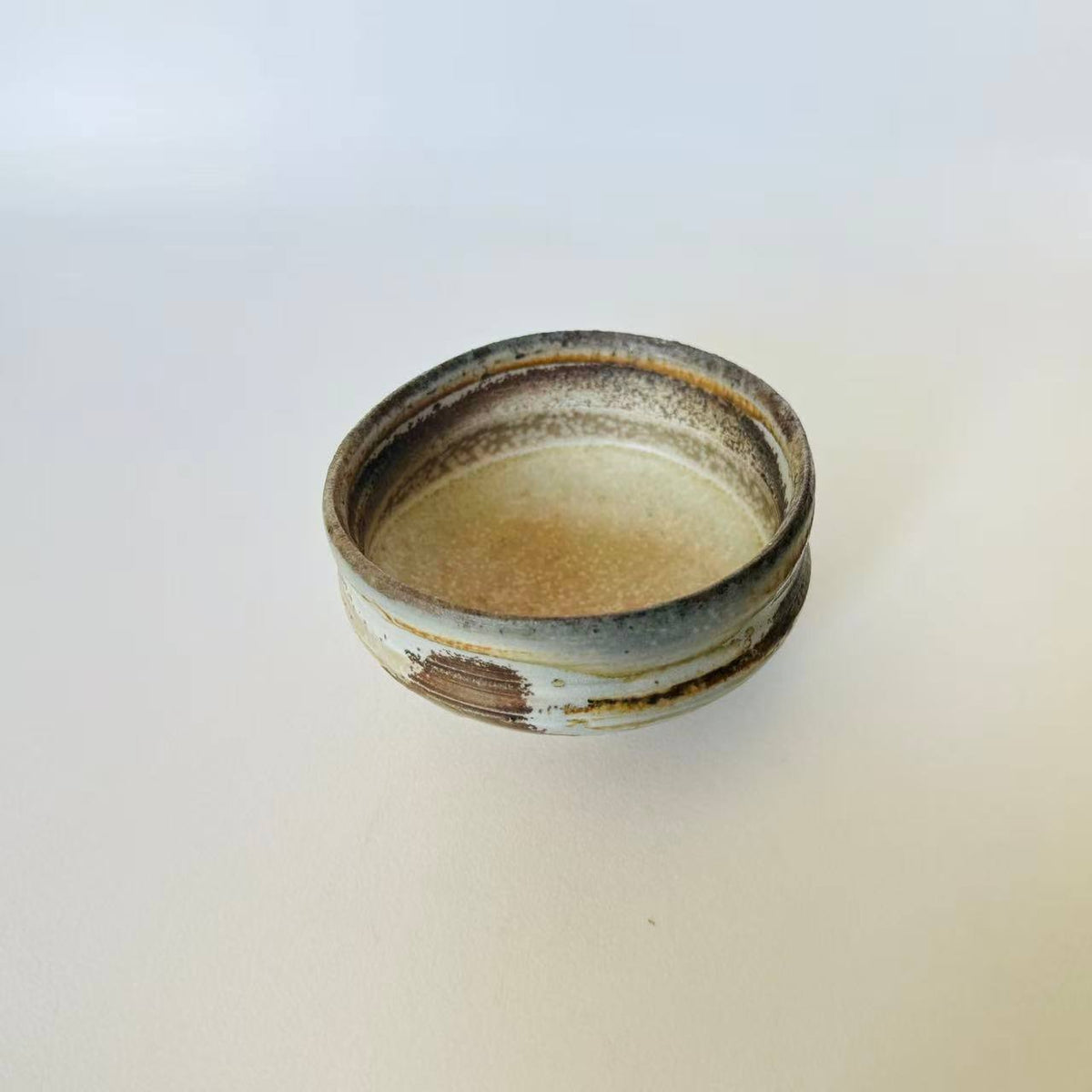 Frosted Shore（霜岸） — Jingdezhen Wood-Fired Host Cup