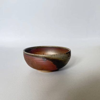 Earthen Spiral（迴紋） — Jingdezhen Wood-Fired Host Cup