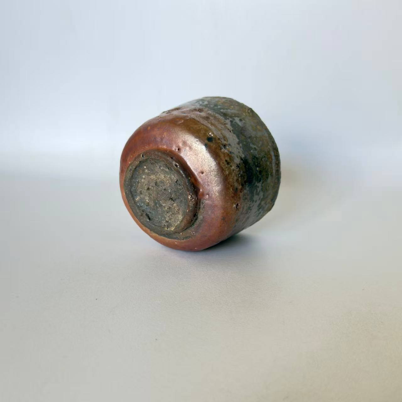 Ember Moss（赭苔） — Jingdezhen Wood-Fired Host Cup
